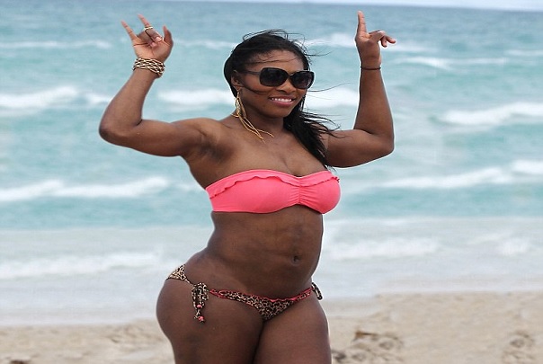 Serena Williams beach style